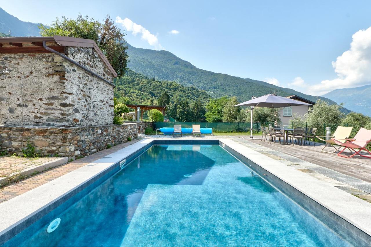 Chalet Con Piscina E Vista Panoramica Colico Ngoại thất bức ảnh